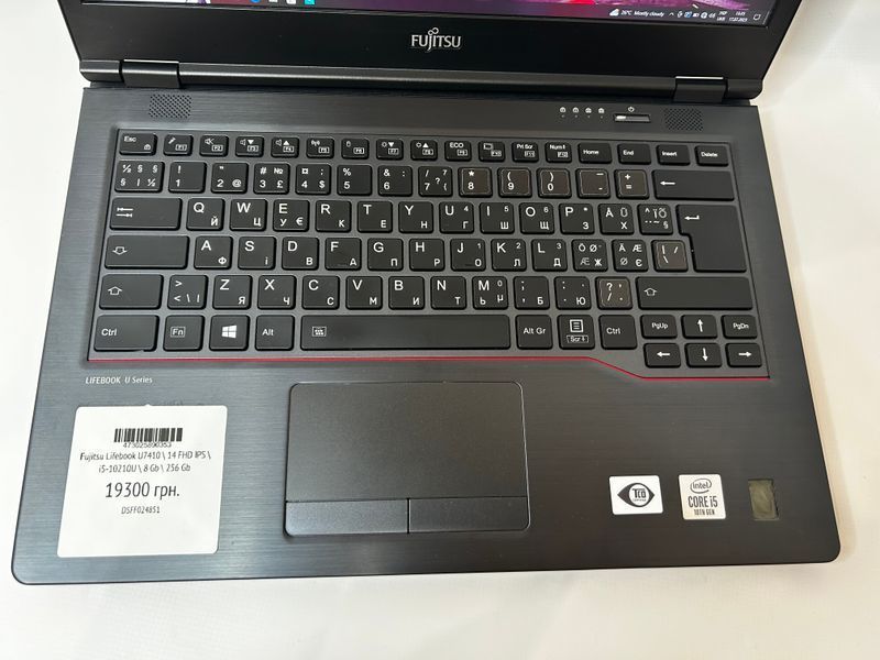 Фото Ноутбук Fujitsu Lifebook U7410 14" FHD IPS (1920*1080) Intel&reg;Core i5-10210U (1,6 GHz up to 4,2 GHz) 4 ядра 8 потоків DDR4 8 GB SSD 256 GB Intel&reg; UHD Graphics for 10th Gen (Вживаний) DSFF024851-03,