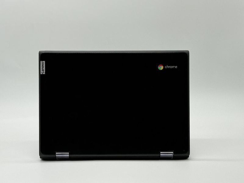 Фото Хромбук Lenovo 300e Chromebook Gen 2nd 11,6" Сенсорний IPS (1366*768) Intel Celeron N4100 (1,1 GHz up to 2,4 GHz) 4 ядра 4 потоки LPDDR4  8GB SSD eMMC  32GB Intel UHD Graphics 600 (Вживаний) 41b-38a,