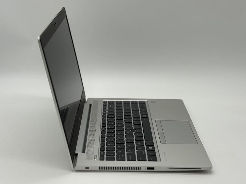 Фото Ноутбук HP EliteBook 745 G6 14 FHD IPS (1920*1080) AMD Ryzen 5 3500U (2,1 GHz up to 3,7 GHz) 4 ядра 8 потоків DDR4 16 GB SSD 256 GB AMD Radeon Vega 8 ( Вживаний ) 2TK0250K6K-2,