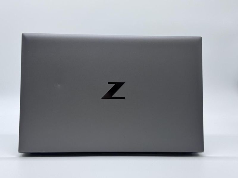 Фото Ноутбук HP ZBook Firefly 15 G7 15.6 FHD IPS (1920*1080) Intel&reg;Core i7-10810U (1,1 GHz up to 4,9 GHz) 6 ядер 12 потоків DDR4 32 GB SSD 512 GB NVIDIA Quadro P520 4 GB ( Вживаний ) 5CG1154LN0-18,