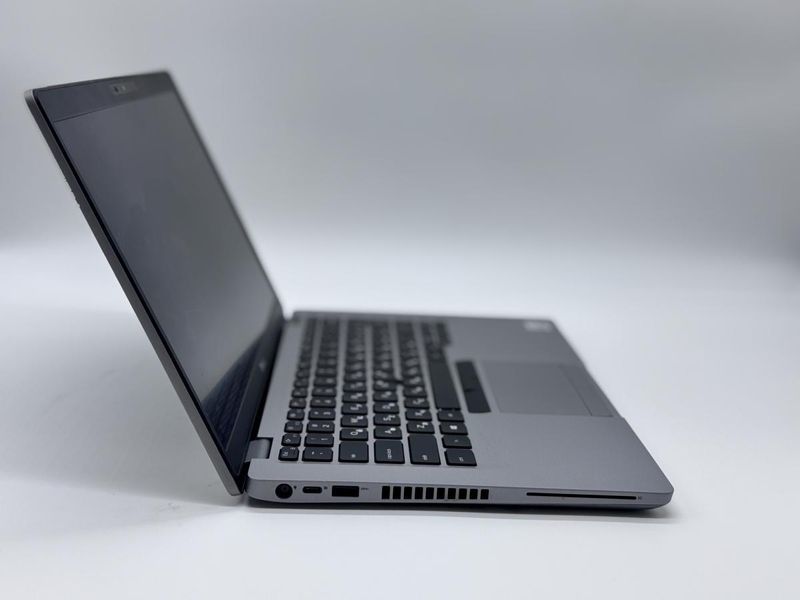 Фото Ноутбук Dell Latitude 5410 14" FHD IPS (1920*1080) Intel&reg;Core i5-10310U (1,7 GHz up to 4,4 GHz) 4 ядра 8 потоків DDR5 8 GB SSD 128 GB Intel&reg; UHD Graphics ( Вживаний ) 77KBM53,