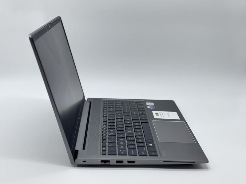 Фото Ноутбук HP ZBook POWER 15 G7 15.6 FHD IPS (1920*1080) Intel&reg;Core i7-10850H (2,7 GHz up to 5,1 GHz) 6 ядер 12 потоків DDR4 16 GB SSD 512 GB NVIDIA Quadro T1000 4GB ( Вживаний ) 5CD10795K4-06,
