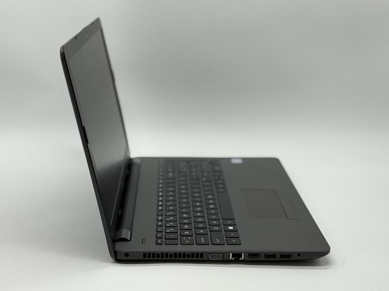Фото Ноутбук HP ProBook 250 G6 15.6" FHD (1920*1080) Intel&reg; Core i5-7200U (2,5 GHz up to 3,1 GHz) 2 ядра 4 потоки DDR4 8 GB SSD 256 GB Intel&reg; HD Graphics 620 ( Вживаний ) CND9080VLK-1,