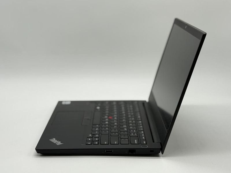 Фото Ноутбук Lenovo ThinkPad E14 14" FHD IPS  Intel&reg; Core&trade; i5-10210U (1,6 GHz up to 4,2 GHz) 4 ядра 8 потоків DDR4 16 GB SSD 256 GB Intel&reg; UHD Graphics ( Вживаний ) MJ-OD9DRV-1,