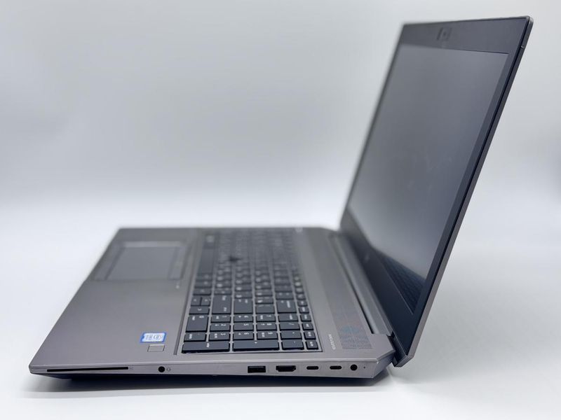 Фото Ноутбук HP ZBook 15 G5 15.6 FHD IPS (1920*1080) Intel&reg;Core i7-8850H (2,6 GHz up to 4,3 GHz) 6 ядер 12 потоків DDR4 32 GB SSD 512GB Intel&reg; UHD Graphics 630 ( Вживаний ) 2TK93303J4,