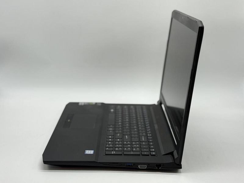 Фото Ноутбук Clevo N170RD1 17.3" FHD IPS (1920*1080) Intel&reg; Core i7-6700HQ (2,6 GHz up to 3,5 GHz) 4 ядра 8 потоків DDR4 16 GB SSD 512 GB Intel&reg; HD Graphics 530 + NVIDIA GeForce GTX 960M 2 GB ( Вживаний ) 8G02SC0593-123,