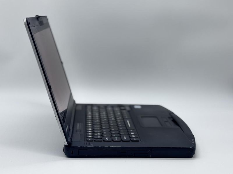 Фото Ноутбук Panasonic Toughbook CF-54 14" HD TN (1366*768) Intel&reg;Core i5-6300U (2,4 GHz up to 3,0 GHz) 2 ядра 4 потоки DDR4 8 GB HDD 500 GB Intel&reg;HD Graphics 520 (Вживаний) 6lTSA04231,