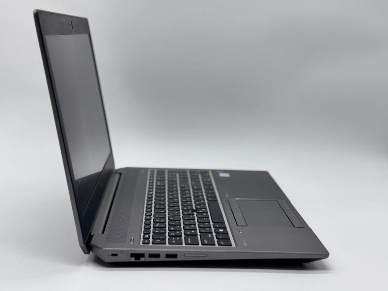 Фото Ноутбук HP ZBook 15 G6 15.6 FHD IPS (1920*1080) Intel&reg;Core i7-9850H (2,6 GHz up to 4,6 GHz) 6 ядер 12 потоків DDR4 16 GB SSD 128 GB Nvidia Quadro T1000 4GB ( Вживаний ) 2TK0350RRC,