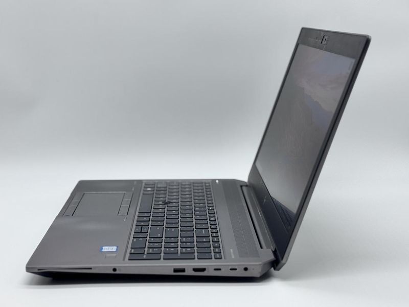 Фото Ноутбук HP ZBook 15 G6 15.6 FHD IPS (1920*1080) Intel&reg;Core i7-9850H (2,6 GHz up to 4,6 GHz) 6 ядер 12 потоків DDR4 16 GB SSD 128 GB Nvidia Quadro T1000 4GB ( Вживаний ) 2TK0350QFJ,