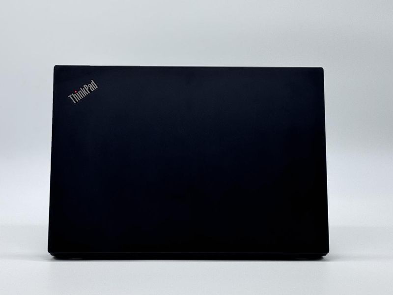 Фото Ноутбук Lenovo Thinkpad T495 14" FHD IPS (1920*1080) AMD Ryzen 5 Pro 3500U (2,1 GHz up to 3,7 GHz) 4 ядра 8 потоків DDR4 8 GB SSD 128 GB AMD Radeon Vega 8 (Вживаний) PF1TGPC3,
