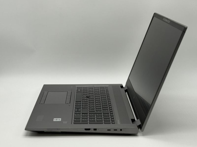 Фото Ноутбук HP ZBook Fury 17 G7 17,3 FHD IPS (1920*1080) Intel&reg; Core i7-10850H (2,7 GHz up to 5,1 GHz) 6 ядер 12 потоків DDR4 32 GB SSD 512 GB Intel&reg; UHD Graphics + NVIDIA Quadro RTX 3000 6GB ( Вживаний ) CND11339L1-1,