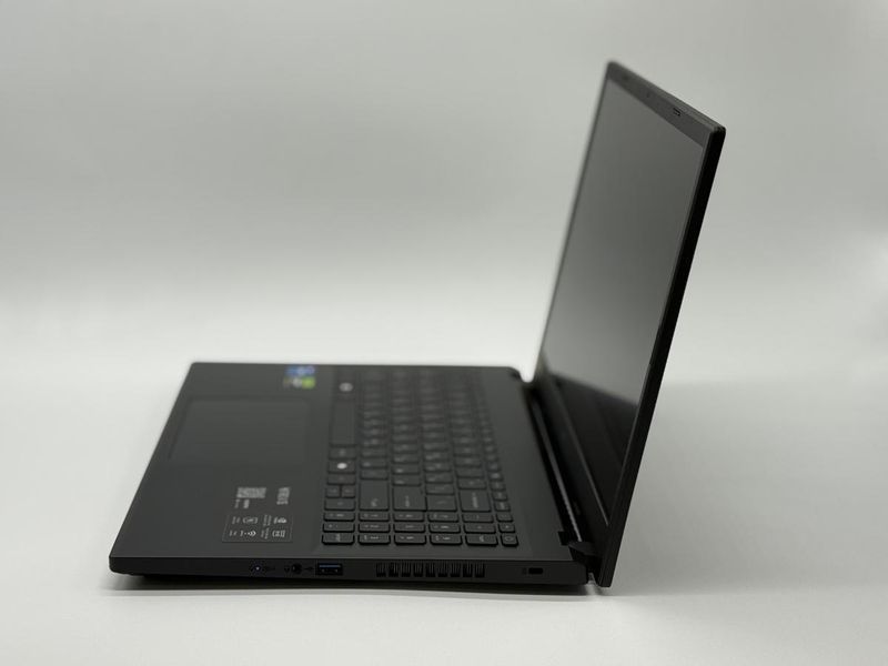 Фото Ноутбук Acer Nitro V 15,6" FHD IPS (1920*1080) Intel&reg; Core i5-13420H (3,4 GHz up to 4,6 GHz) 8 ядер 12 потоків DDR5 16 GB SSD 512 GB Intel&reg; UHD Graphics + Nvidia RTX 5050 8GB ( Новий ) NHU1PAA004541172467600,