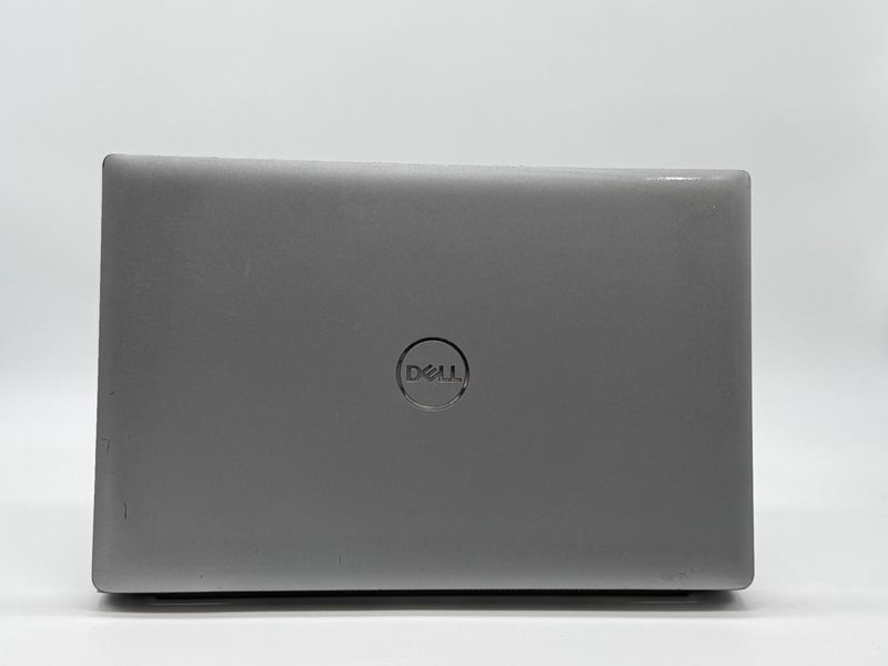 Фото Ноутбук Dell Latitude 5520 15.6 FHD IPS (1920*1080) Intel&reg; Core i5-1135G7 (2,4 GHz up to 4,2 GHz) 4 ядра 8 потоків DDR4 16 GB SSD 256 GB Intel&reg; Iris&reg; Xe Graphics ( Вживаний ) 4CR0W93-1,